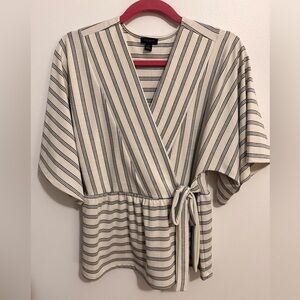 NWOT Ann Taylor Striped Top in Cream and Black